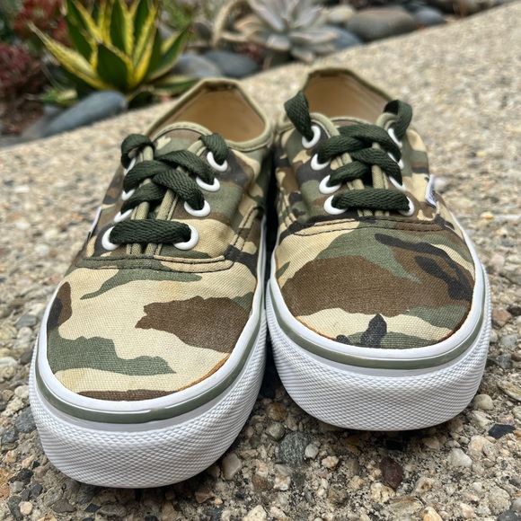 Vans Camouflage Canvas Original Low Top - Picture 8 of 12